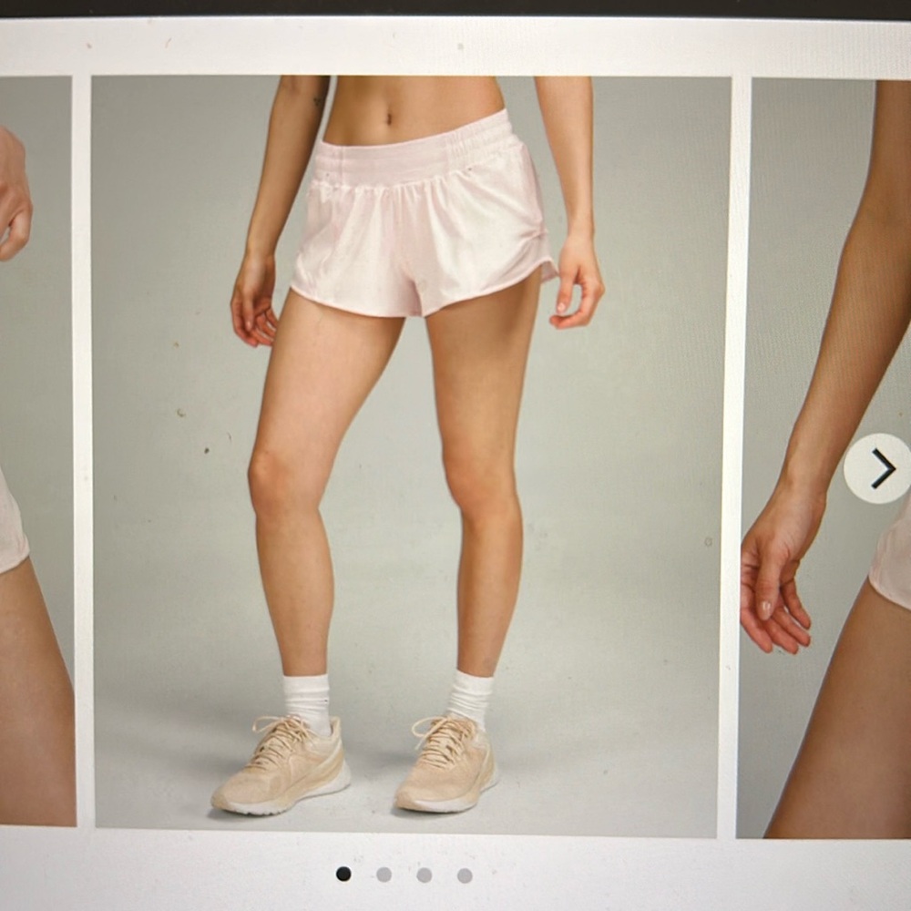 Lululemon Hotty Hot, Strawberry Milkshake,  Sz. 4-6, Pink Athletic Shorts